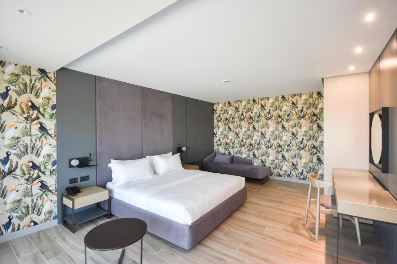 Flamingo Hotel Wlora Zewnętrze zdjęcie